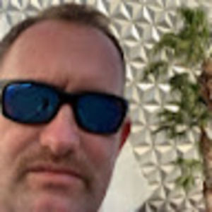 Meet your Posher, Travis